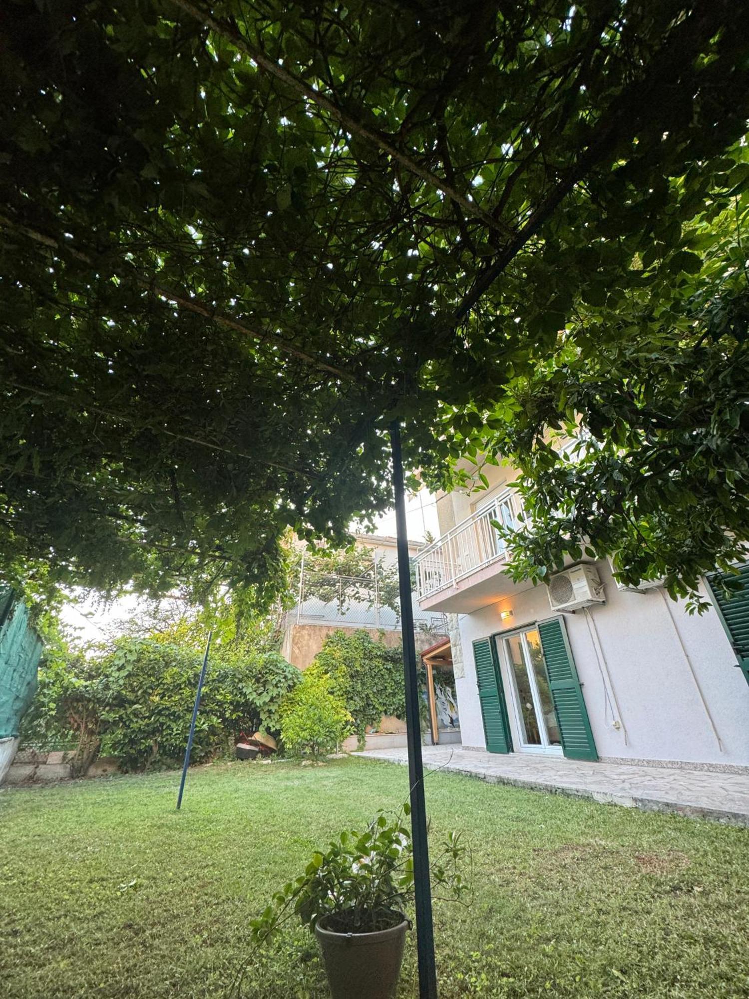 Valentinas Garden Apartment Split Exterior foto
